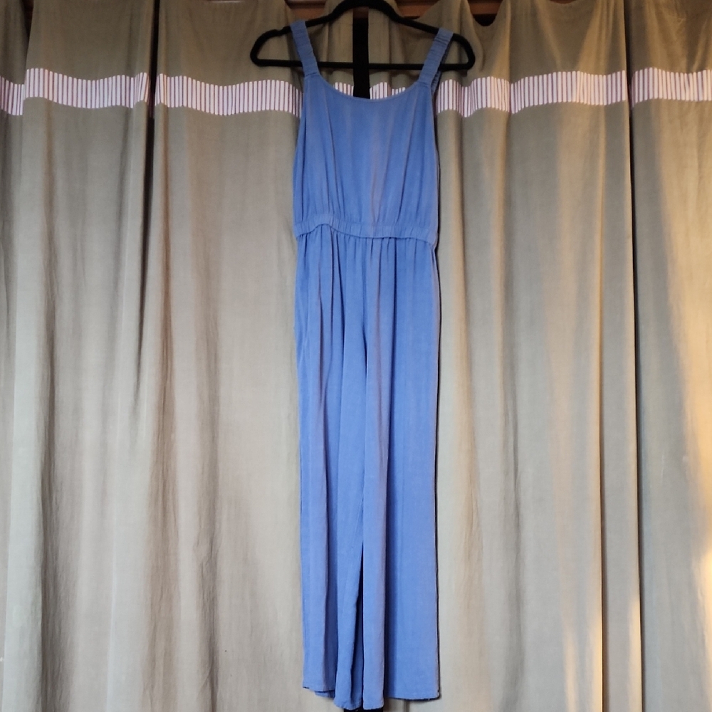NWOT  Sleeveless Jumpsuit